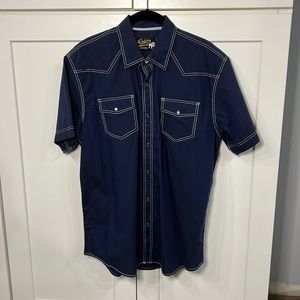 Men’s Large short sleeve button down shirt
